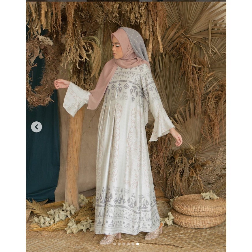 preloved Wearing Klamby - Kambera dress