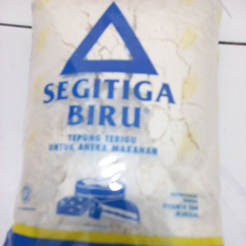 

terigu segi tigs biru 1000g kemasan