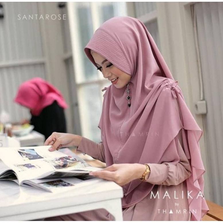 Jilbab Instan Khimar Malika Serut Pundak Hijab Khimar Ceruttti Dua Layer Khimar