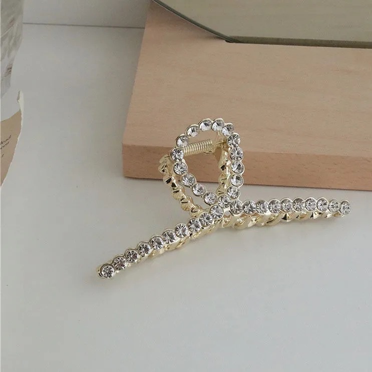 Jepit Rambut Bentuk Hiu Aksen Mutiara Besar Gaya Korea