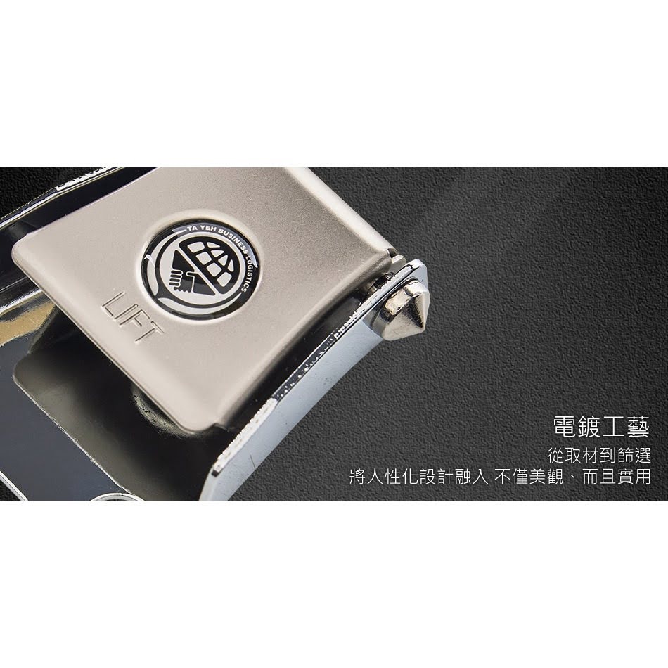 Colokan Safety Seat Belt Adaptor Stopper Mobil Model Pesawat