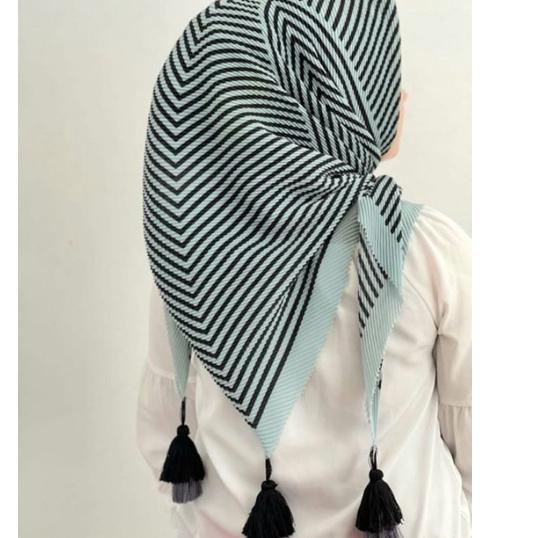 Promo Bulan Ini ATR-597 HIJAB  DEENAY PLESKET TASSEL