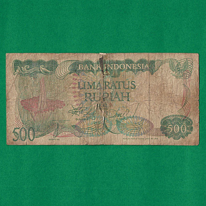 UK305 UANG KUNO ASLI 500 RUPIAH BUNGA BANGKAI TAHUN 1982 KOLEKSI UANG KERTAS LAMA MAHAR NIKAH #VF-