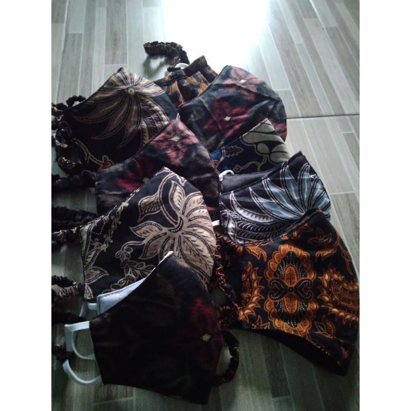 Masker batik 3 lapis