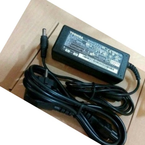 Adaptor Charger Toshiba Satellite A80 compatibel