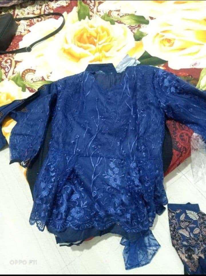 Batik Couple Kebaya Tunangan Pinguin Filya Wisuda Seserahan Kondangan