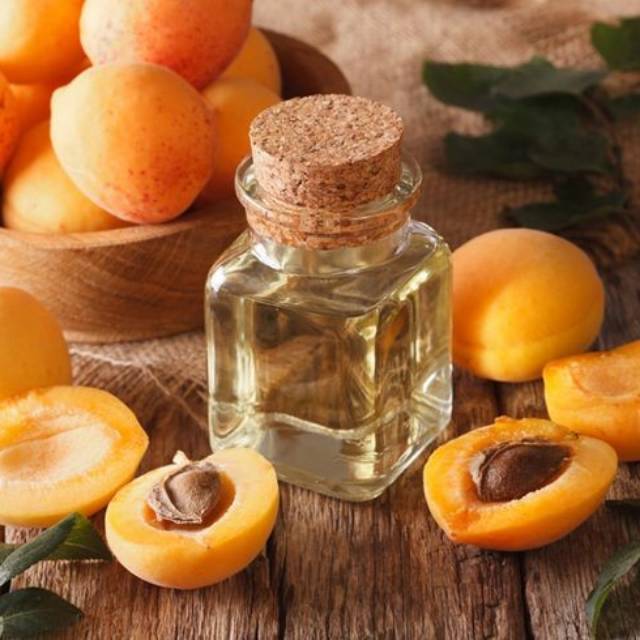 Apricot Oil 1 liter 100% pure carrier oil