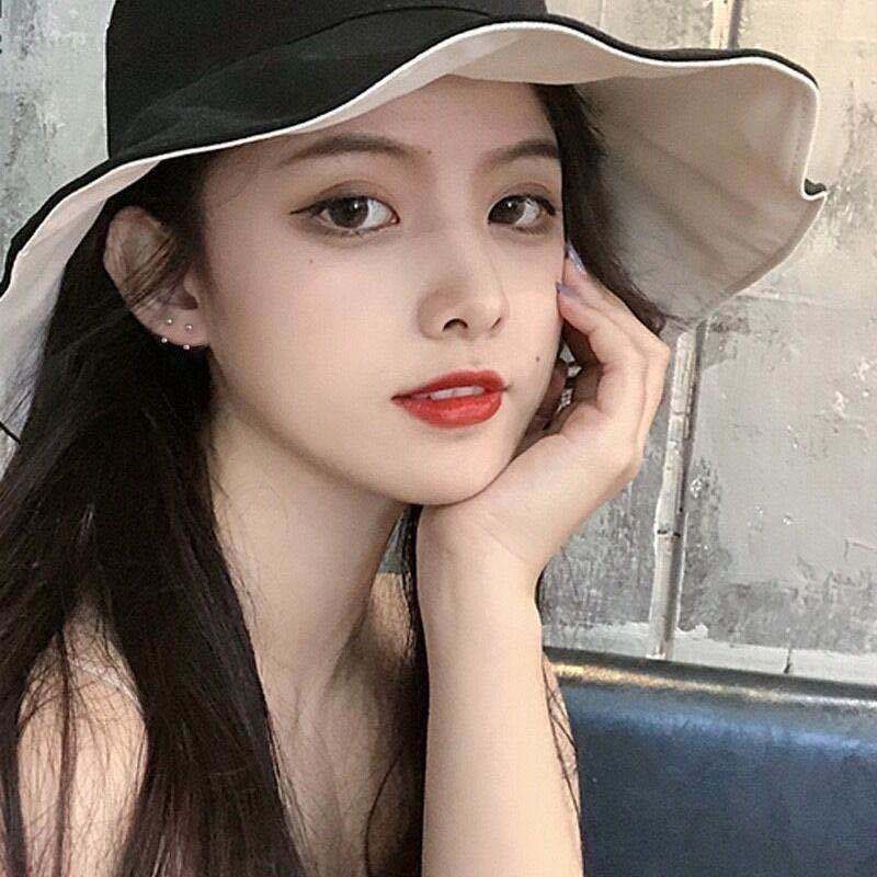 Roselif 1 Pasang Anting Tusuk Gantung Desain Bola Kecil Gaya Simple Untuk Wanita