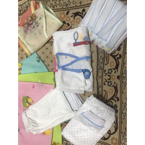 PERALATAN BAYI BARU LAHIR