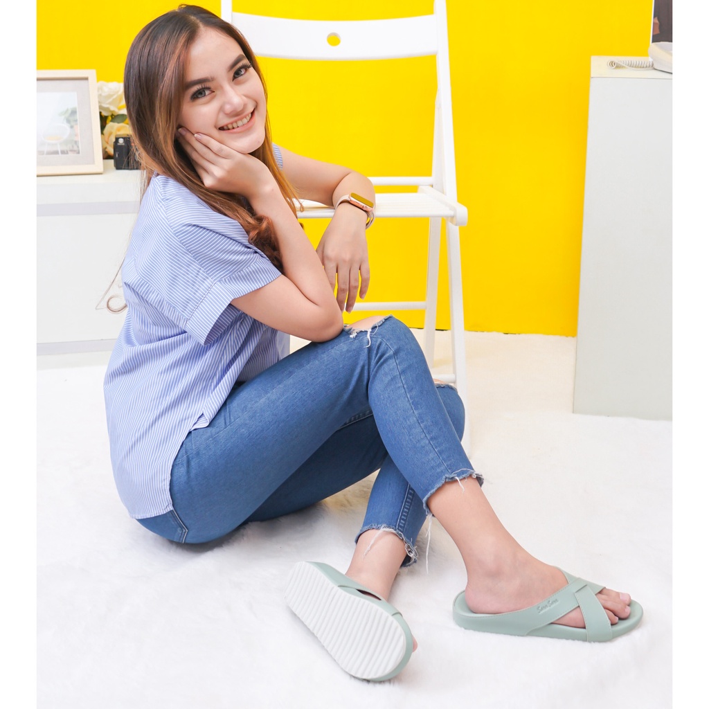 Sara Sara VIVI Sandal Tali Wanita Sandal Silang wanita sandal slop wanita kekinian