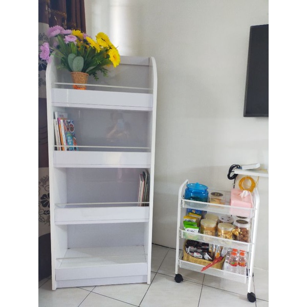 Rak Buku Minimalis / Display bookcase / Lemari Pajangan serbaguna