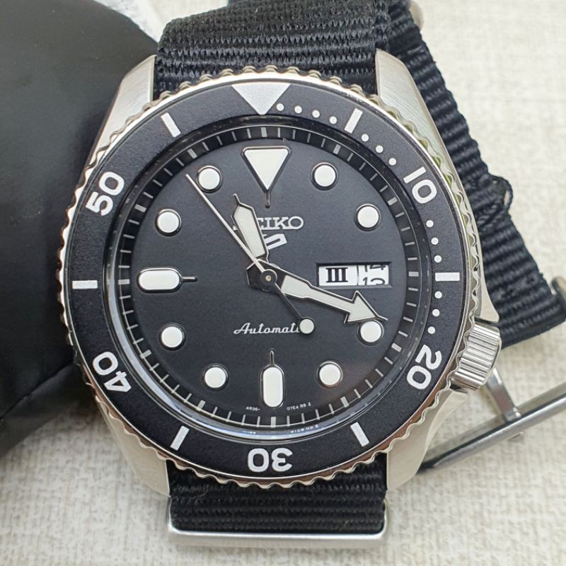 Seiko 5 Sports SRPD55K3 / SRPD55 Automatic Black Dial