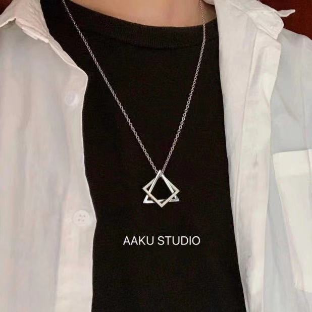 Kalung Rantai Panjang Dengan Liontin Segitiga Geometri Gaya Hip Hop Untuk Unisex / Pria / Wanita