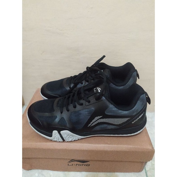 Sepatu Lining Saga Lite 4