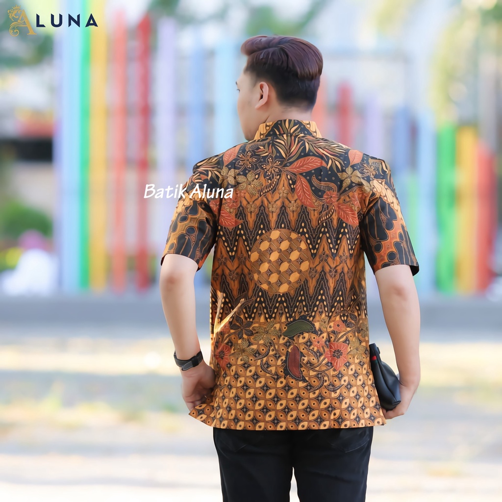 TERLARIS.!! BAJU BATIK PRIA LENGAN PENDEK KEMEJA BATIK PRIA KEREN MODERN BATIK COWOK KEKINIAN PD 010