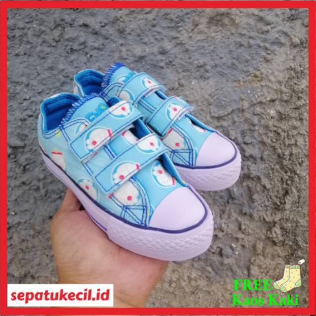 Sepatu converse anak karakter sepatu motif Doraemon size 26 35