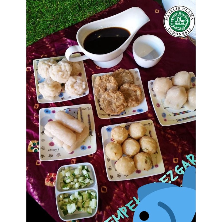 

PEMPEK CAMPUR EKONOMIS DAEZGAR ASLI PALEMBANG