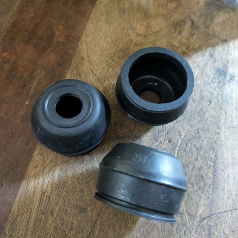 Boot karet tutup ball joint carry / Futura / ApV / mega carry / Universal