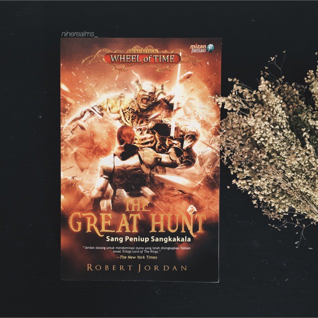 [Mizan] The Great Hunt Sang Peniup Sangkakala - Robert Jordan