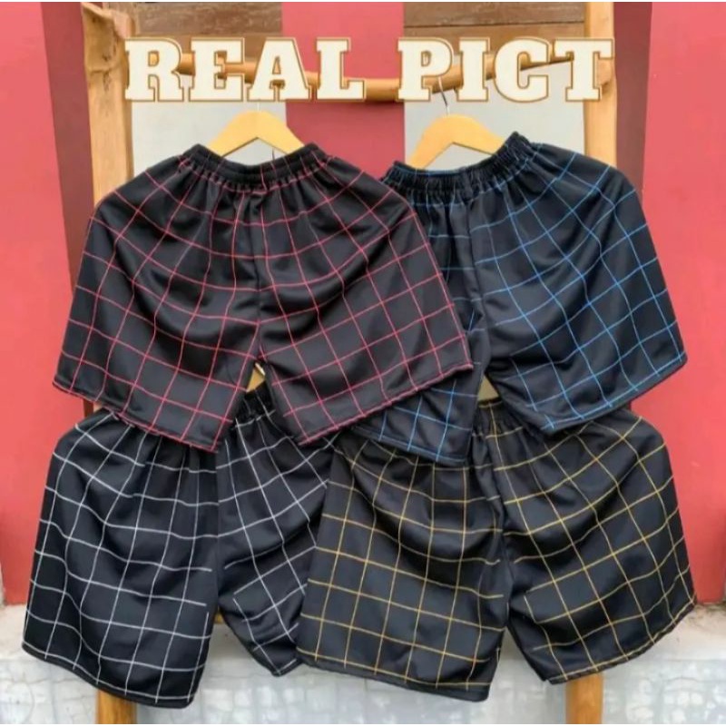 Celana Tartan Pendek Pria Wanita Dewasa