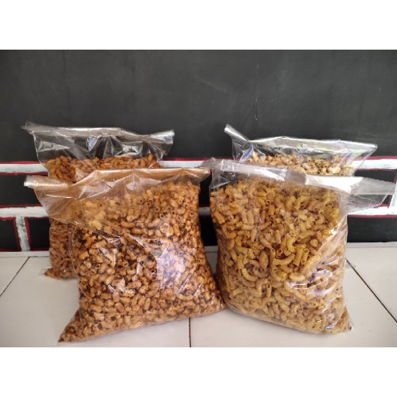 

makroni bantat cemilan kriuk endolita waroeng gema