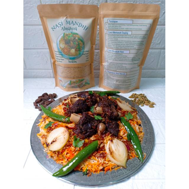 

Paket Nasi Mandhi instan "Almahyra" , memakai beras basmati berkualitas & bumbu rempah yang melimpah