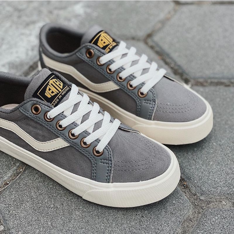 SEPATU VENTELA ORIGINAL | Ventela Republic Low Grey Sepatu Brand Lokal Warna Abu Abu Sneakers Kasual