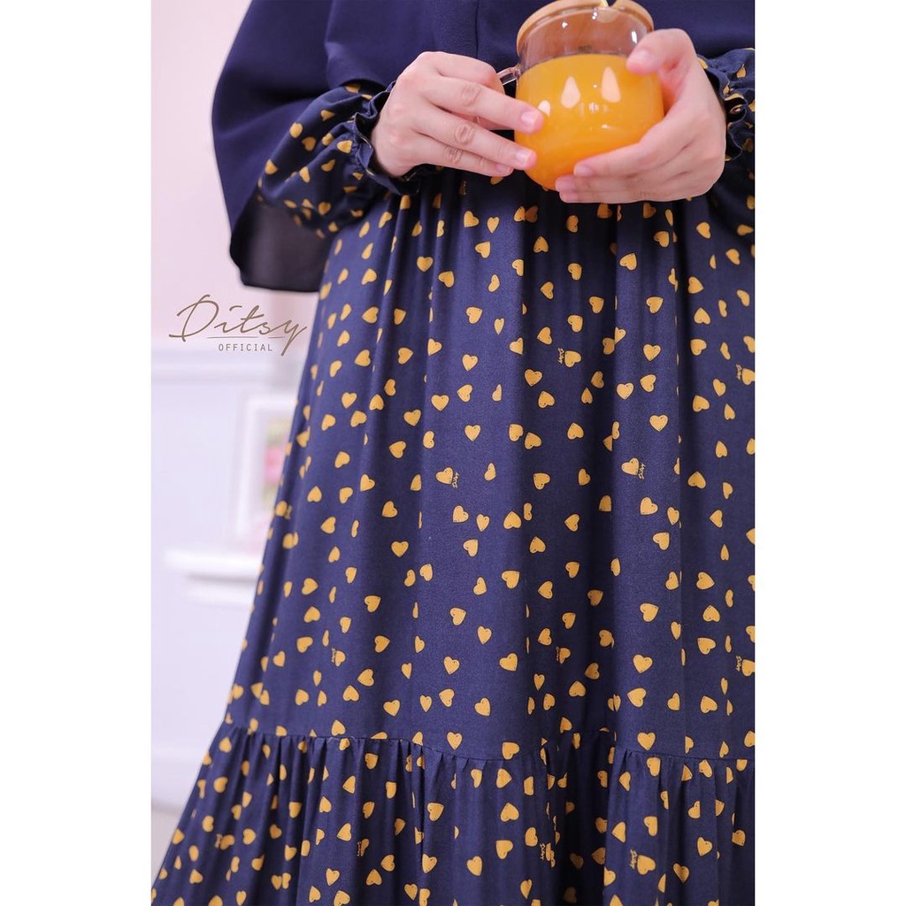 Ditsy Heart Navy Nightgown Size M | Little Heart Navy Size 5 Viscose Terra November 2021