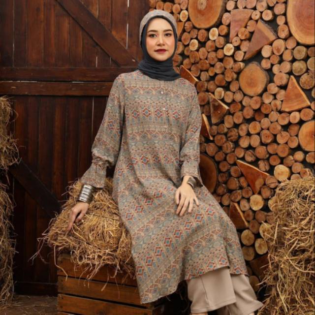 Khadra Tunik by lights clo