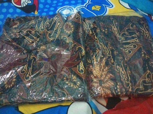 Couple Batik  Motif Jokowi Biru