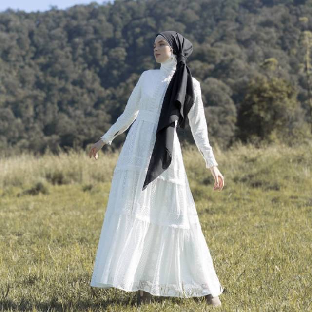 OLIVIA DRESS BY AINAYYA