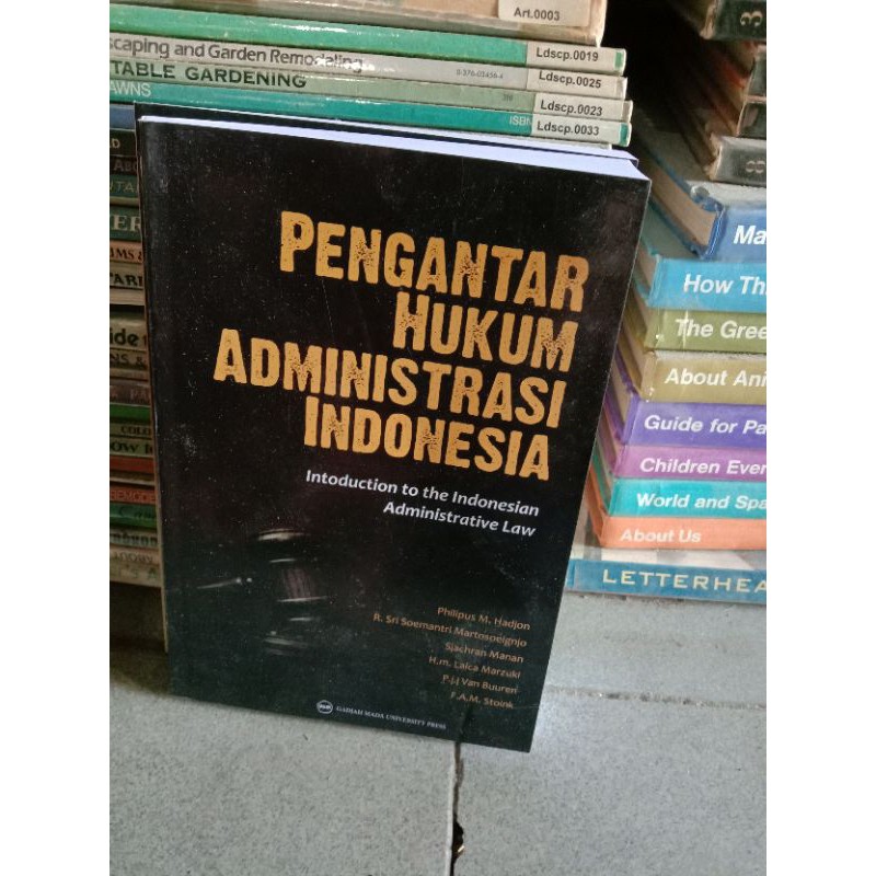 

pengantar hukum administrasi Indonesia
