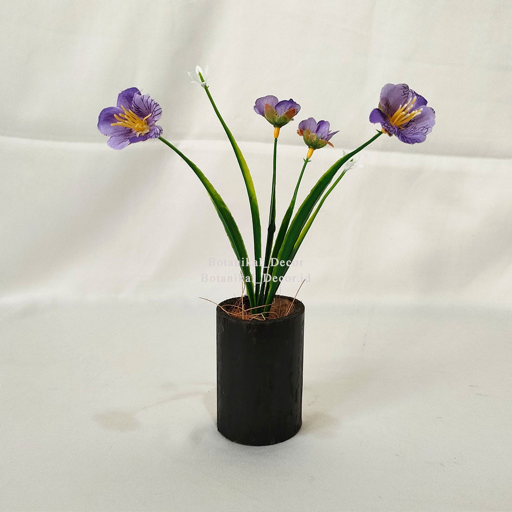 Artificial Flower Wax Bunga Plastik Palsu Imitasi Vas Pot Bamboo Bambu Hias Dekor Meja Rumah Kantor-PURPLE