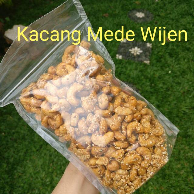 

Kacang mede wijen
