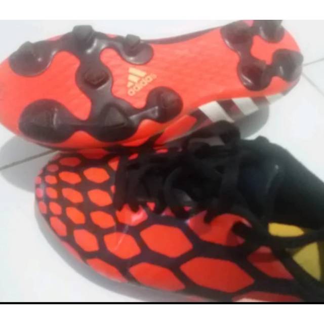 Sepatu Bola anak Adidas series Prdito 100% ORI - Preloved