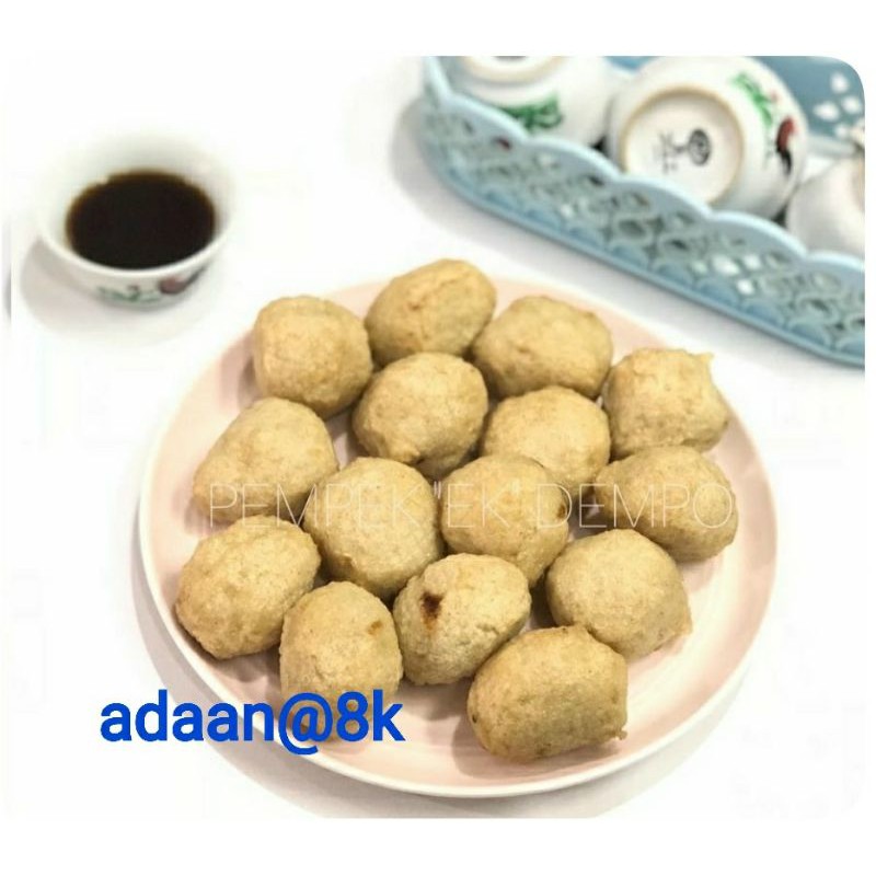 

Pempek belida (Adaan)