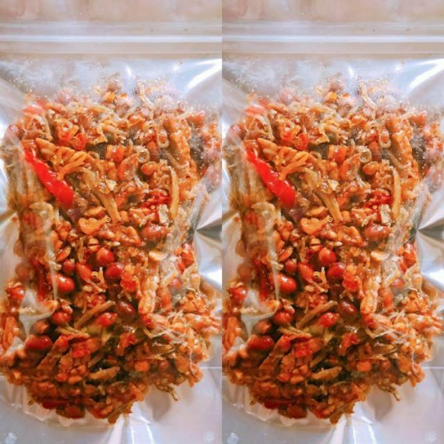 

Teri Medan Kacang Tempe 125g Dapoer Syantik (Bisa COD)