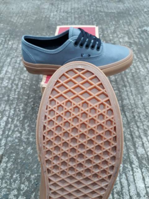 READY STOCK  PREMIUM BNIB  MADE IN CHINA  WAFFLE ICC VANS AUTHENTIC GREY/GUM  SIZE : 39/40/41/42/43