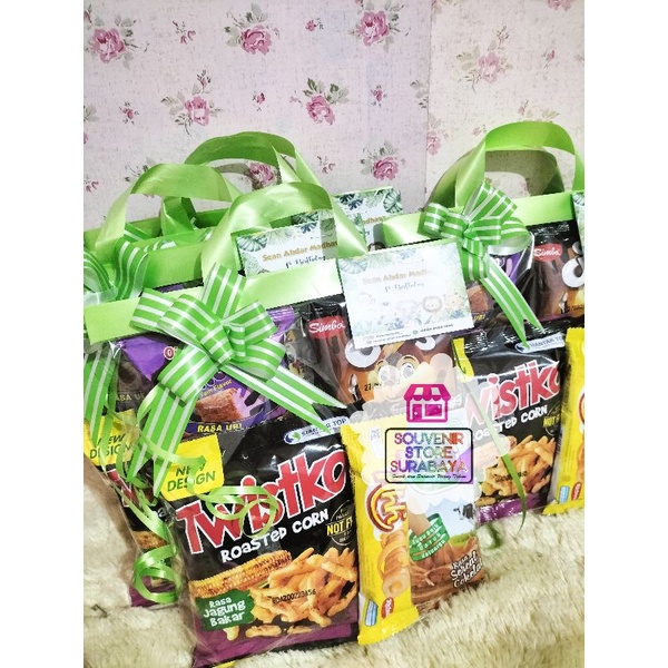 Snack Ulang Tahun MURAH / Mini snack murah / Paket Snack Goceng / Snack Ultah Murmer / Paket Ultah anak Surabaya/ Hampers snack / Bingkisan Lucu