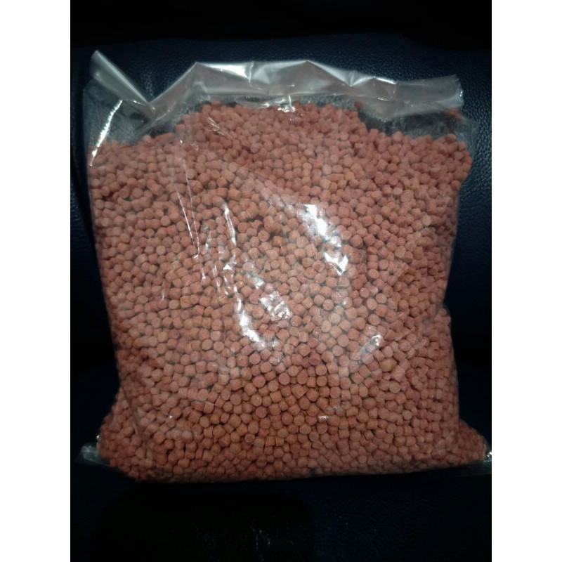 pelet ikan/pelet ikan 500 gram/pelet ikan koi/pelet ikan