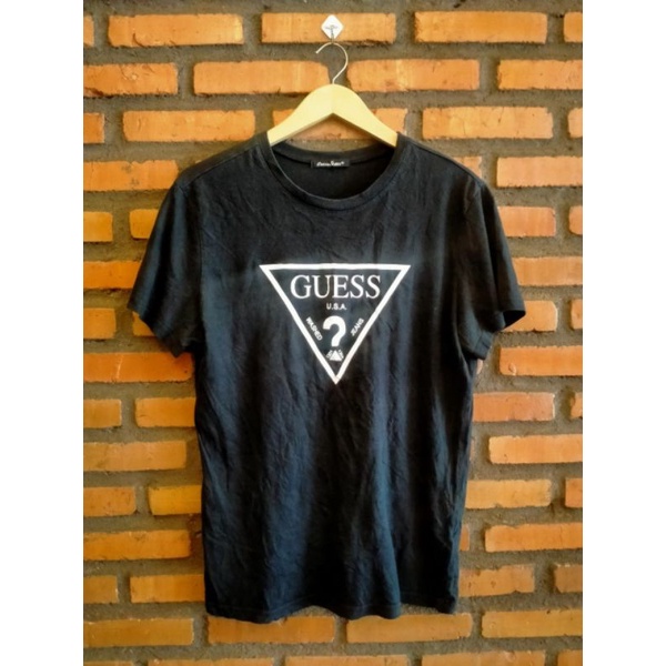 t-shirt guess logo (second)
