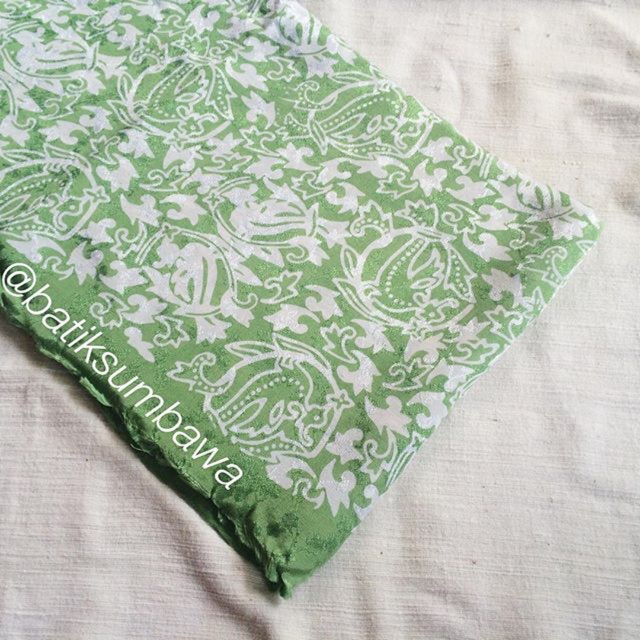 BATIK SUMBAWA - PIYOMANIS