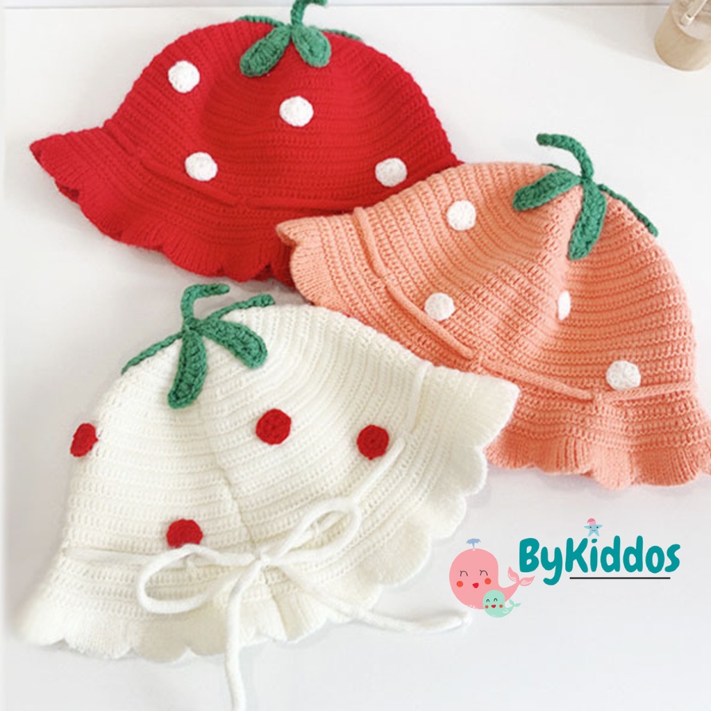 ByKiddos - Strawberry Bucket Hat Topi Strawberry Crochet Rajut Handmade Cute Aesthetic