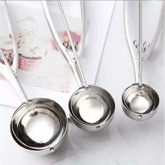 Scoop ice cream Premium Stainless Steel anti Karat Sendok Scoop Es Krim Bulat besar dengan per Multifingsi