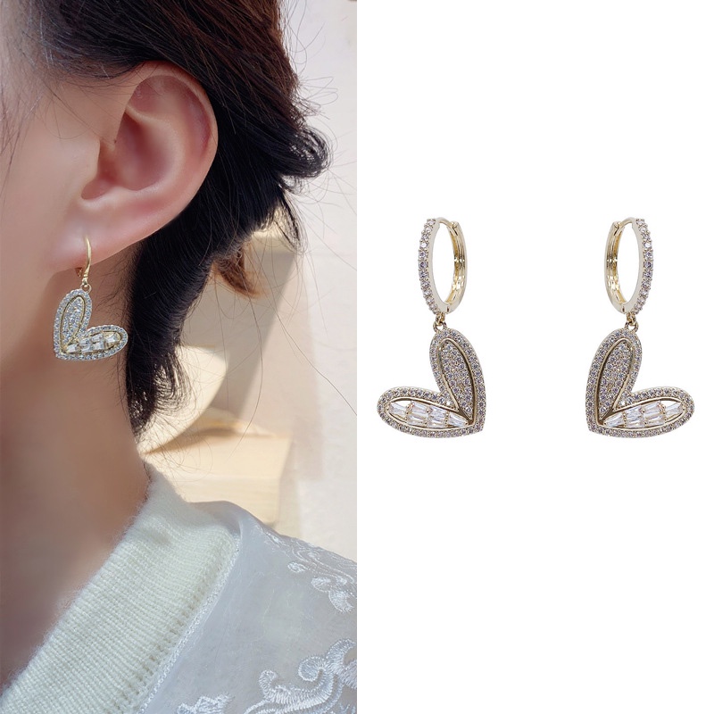 Anting Kristal Berlian Bentuk Hati Gaya Retro