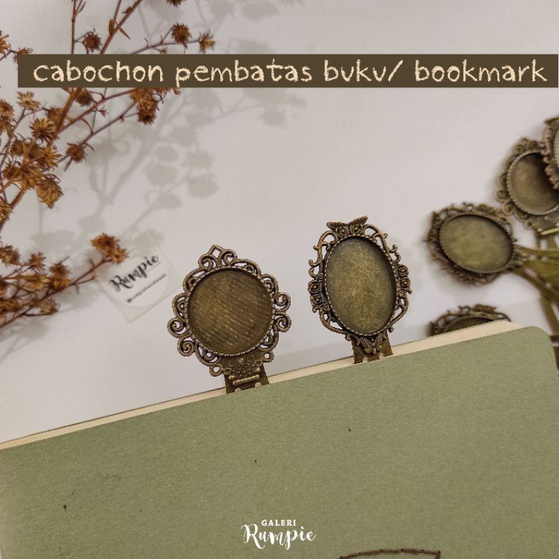 

Cabochon Pembatas Buku/ Bookmark