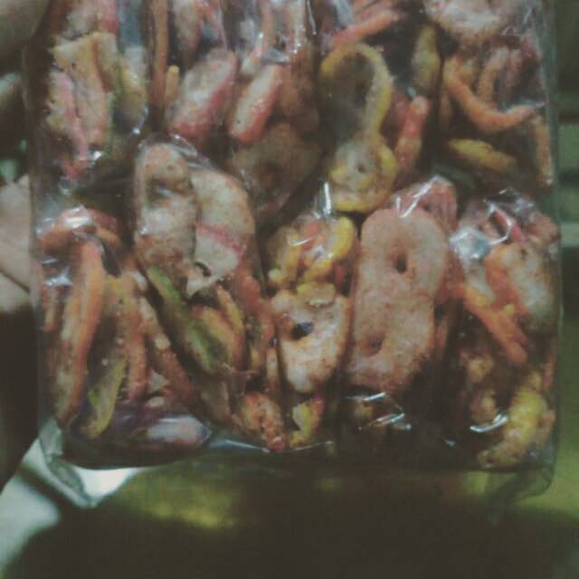 

JAJANAN SEBLAK KRUPUK kering