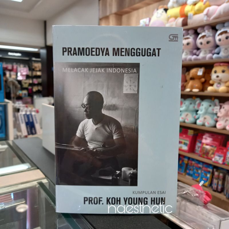 Buku pramoedya menggugat melacak jejak Indonesia