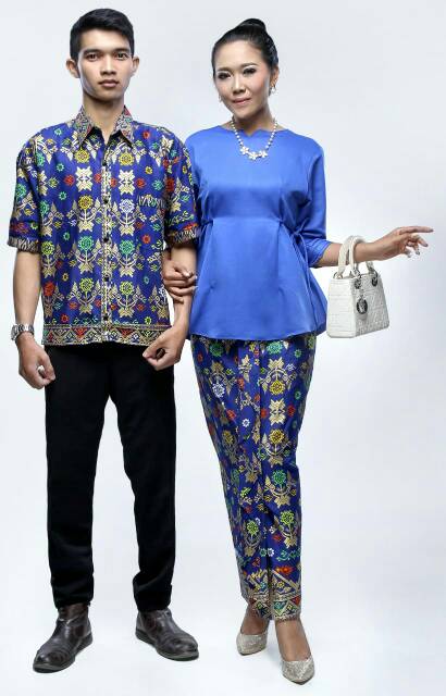EDISI RAMADHAN !! COUPLE ISNAYA BATIK PRADA SOLO SARIMBIT KELUARGA KEBAYA FAMILY KONDANGAN MUSLIM
