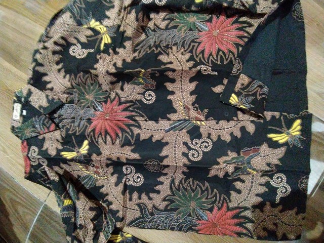 Baju Batik Pria Lengan Panjang Kemeja Batik Pria Premium Batik Slim Fit Solo Cowok Modern  Pcw 063